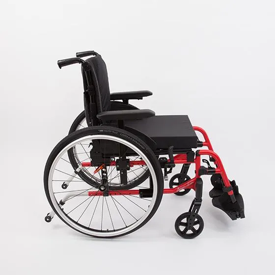 Kiddies Invacare Action 3 NG Light